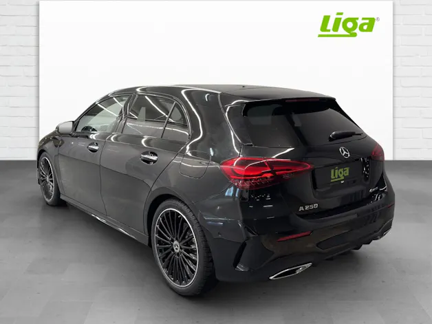 Mercedes-Benz A 250 AMG Line 4Matic