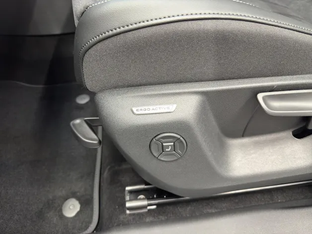 VW Tayron 2.0 TDI SCR Elegance DSG 4motion