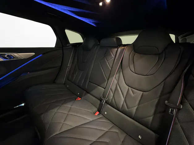 BMW XM 50e Plug-in Hybrid