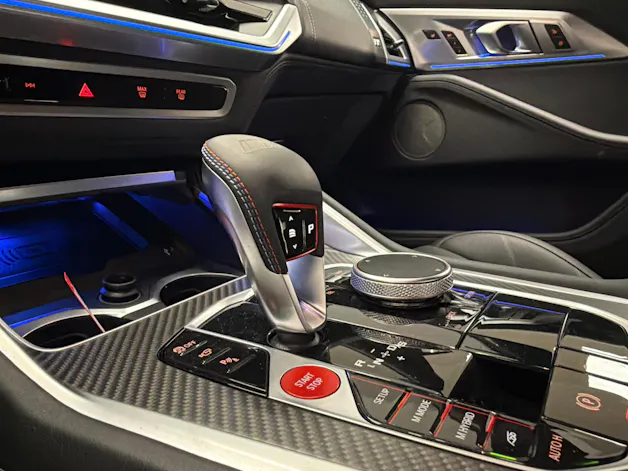 BMW XM 50e Plug-in Hybrid