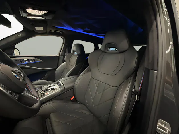 BMW XM 50e Plug-in Hybrid