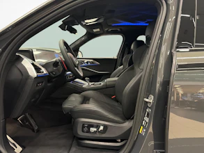 https://vehicle.imgix.net/4232263/e6fcf947-51ad-44f6-aa71-d6dbdf23399d.jpg