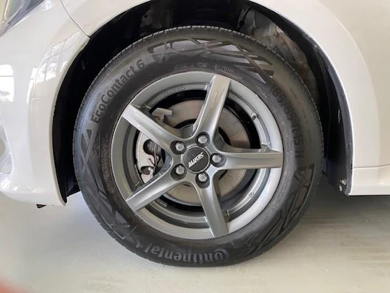 immagine del veicolo 15 immagine del veicolo 15