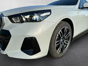 BMW 520d  M Sport xDrive Touring G61 (CH) AHK 📍