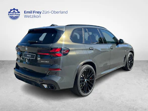 https://vehicle.imgix.net/4232318/d354e3b2-bfc4-455b-9e96-45b536591734.jpg