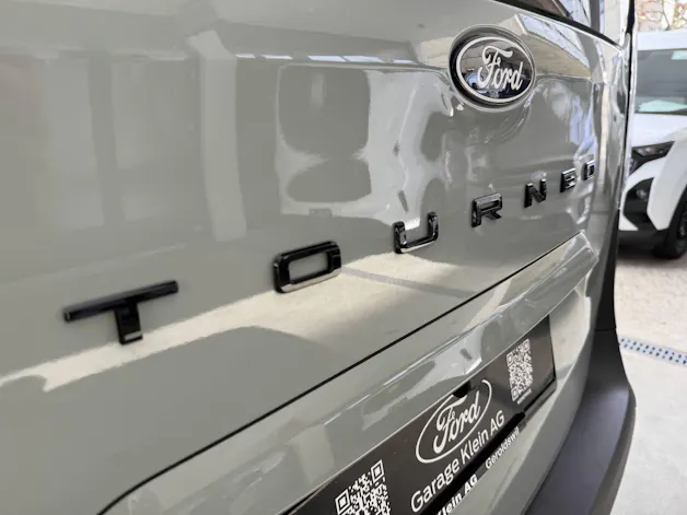 Ford Tourneo Courier 1.0 EcoBoost Active