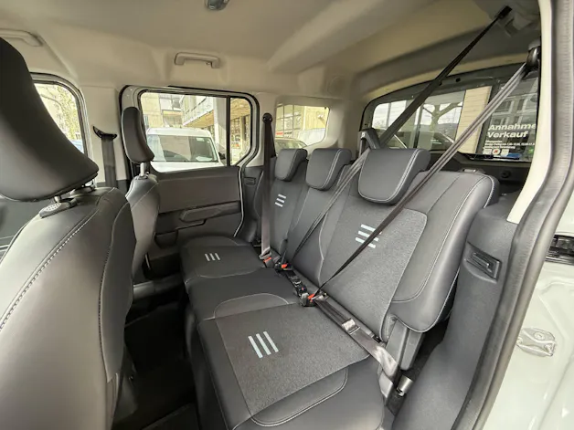 Ford Tourneo Courier 1.0 EcoBoost Active