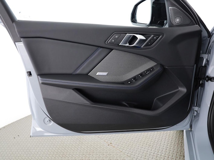 image du véhicule BMW 1 SERIES