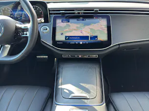 Mercedes-Benz E 200 AMG Line 4matic Kombi