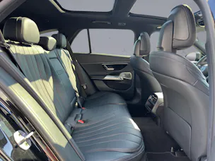 Mercedes-Benz E 200 AMG Line 4matic Kombi