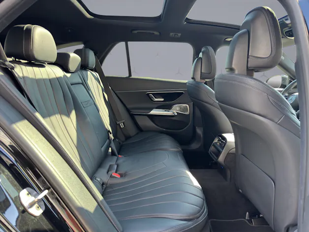 Mercedes-Benz E 200 AMG Line 4matic Kombi