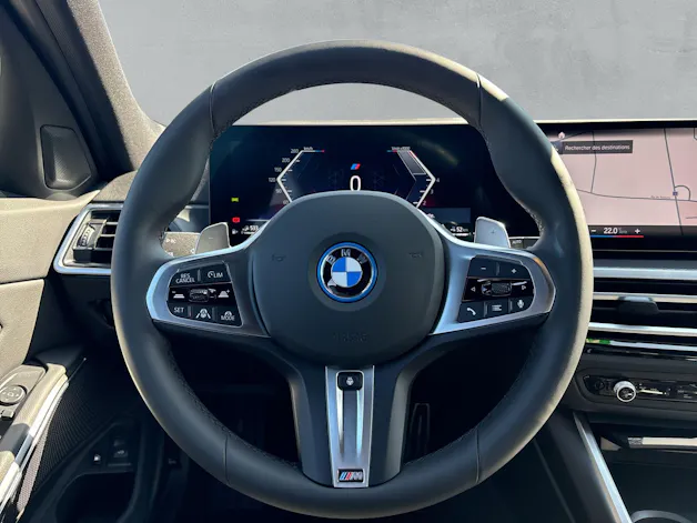 BMW 330e M Sport xDrive Touring G21 (CH) AHK 1.5T📍