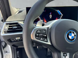 BMW 330e M Sport  xDrive Touring G21 (CH) AHK 1.5T📍
