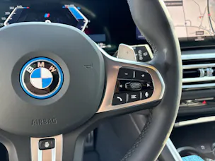 BMW 330e M Sport  xDrive Touring G21 (CH) AHK 1.5T📍
