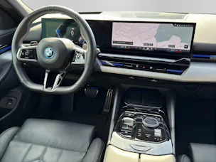 BMW 530e xDrive Touring M Sport *Leasingzins Aktion 0,9% oder 1,9%*