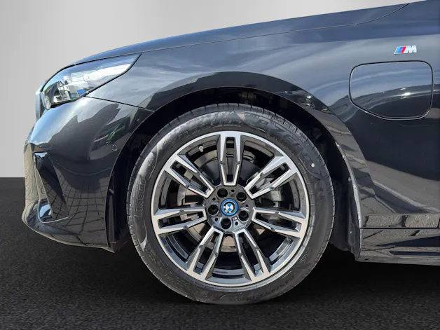 BMW 530e xDrive Touring M Sport *Leasingzins Aktion 0,9% oder 1,9%*