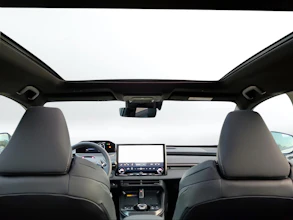 https://vehicle.imgix.net/4232399/3bd54629-5a10-41e3-abb8-912221afcf8f.jpg