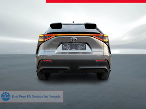 https://vehicle.imgix.net/4232399/b3c3b7ba-5d69-4b58-980b-4979699ce2fa.jpg