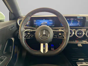 Mercedes-Benz A 200 d AMG Line