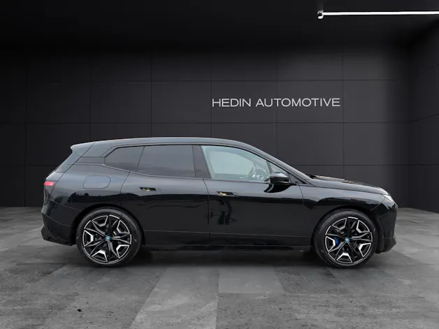 BMW iX xDrive40