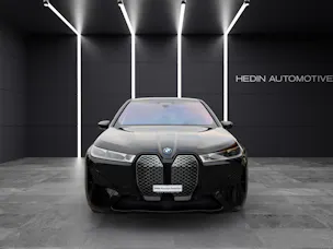BMW iX xDrive40