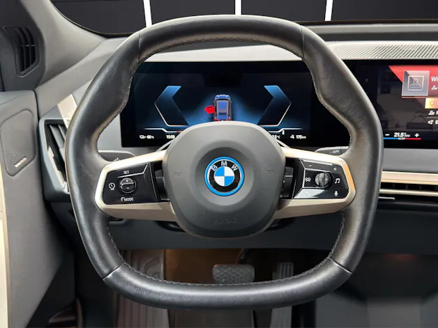 BMW iX xDrive40