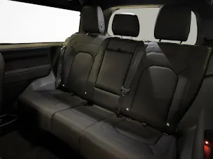 Land Rover Defender 90 3.0 D I6 250 X-Dynamic SE