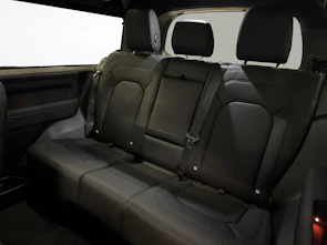 Fahrzeugbild LAND ROVER Defender 90 3.0 D I6 250 X-Dynamic SE