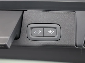 image du véhicule VOLVO XC60 2.0 T8 TE Black Edition eAWD