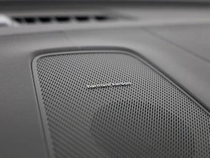 image du véhicule VOLVO XC60 2.0 T8 TE Black Edition eAWD