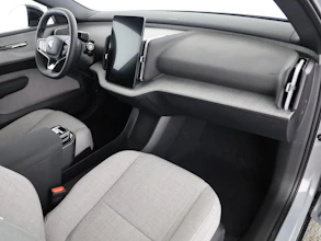 https://vehicle.imgix.net/4232488/c3728868-f498-4862-b8dd-aaf3b4664cb5.jpg