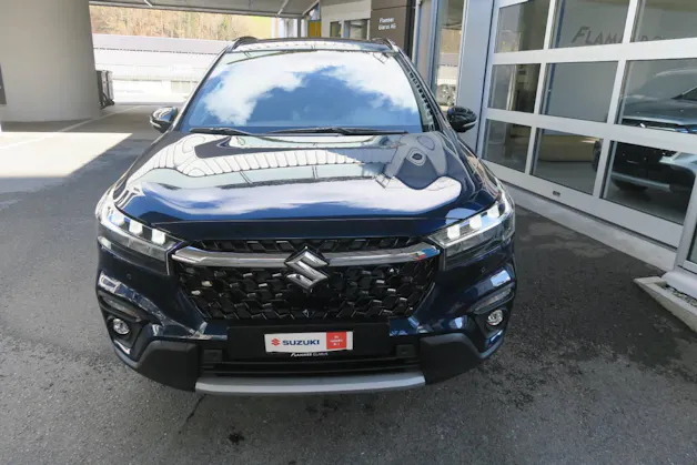 Suzuki S-Cross 1.4 T Black Edition Top Hybrid 4x4
