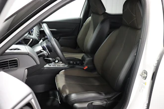 https://vehicle.imgix.net/4232634/c821caee-126e-4dda-b841-35d61f587f95.JPG