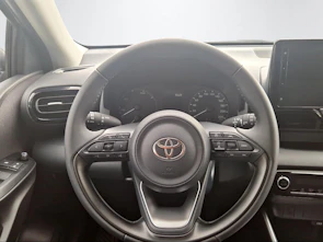 Fahrzeugbild TOYOTA Yaris 1.5 VVT-i HSD Comfort