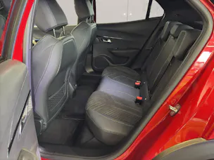 Peugeot 2008 1.2 Hybrid 145 GT