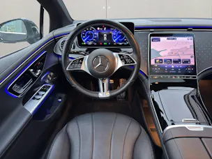Mercedes-Benz EQE 300 Electric Art Line