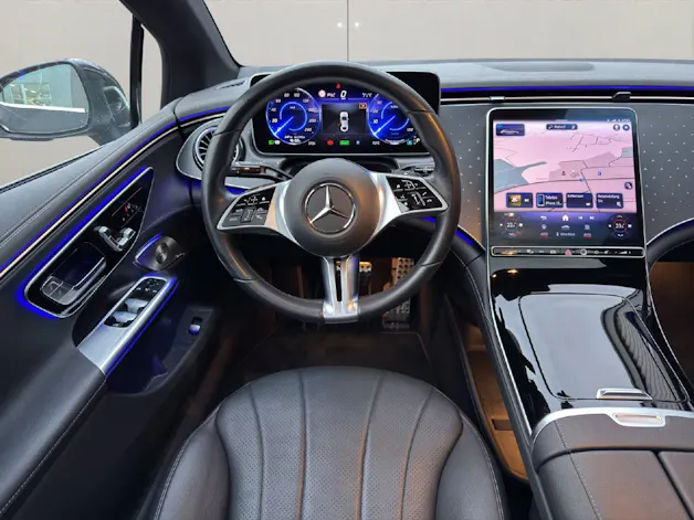 Mercedes-Benz EQE 300 Electric Art Line