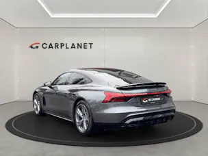 Audi e-tron GT quattro