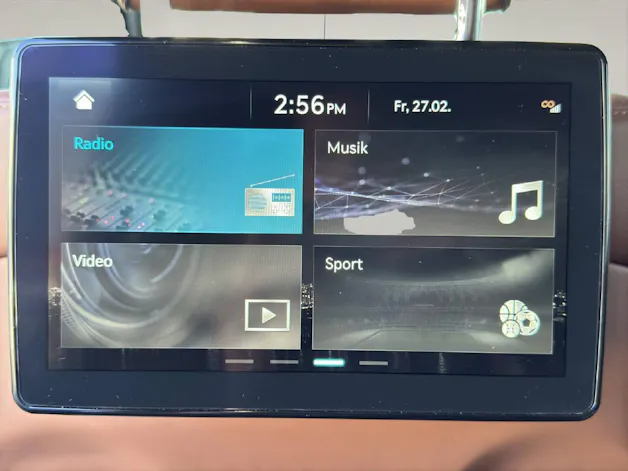 Genesis G80 Dual Motor Luxury AWD