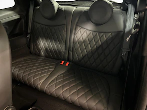 https://vehicle.imgix.net/4232853/158890e4-6693-4639-8746-b930486282a7.jpg