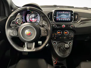 Fiat 595 Abarth 1.4 T-Jet 165 Turismo