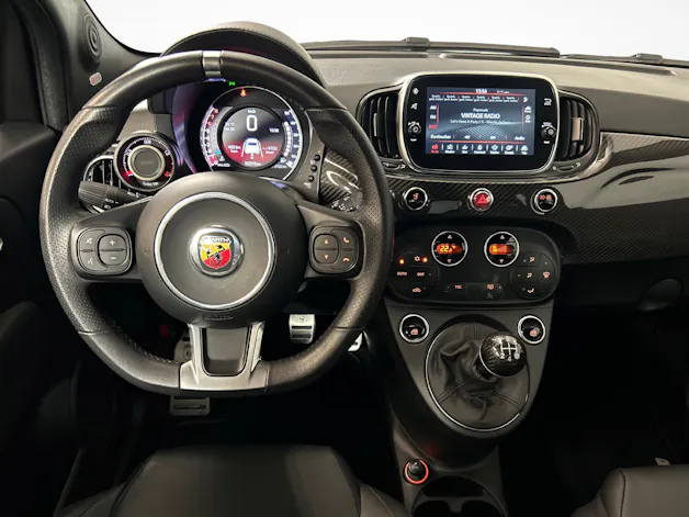 Fiat 595 Abarth 1.4 T-Jet 165 Turismo