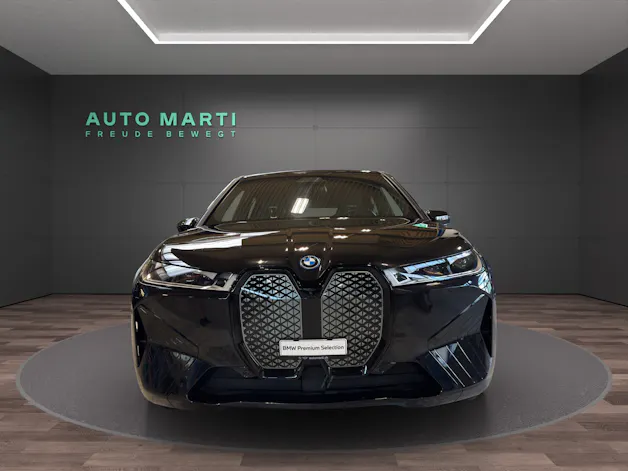 BMW iX M60