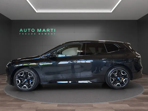 BMW iX M60