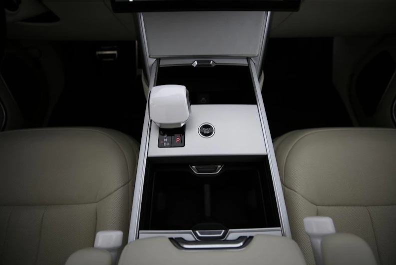 immagine del veicolo LAND ROVER RANGE ROVER