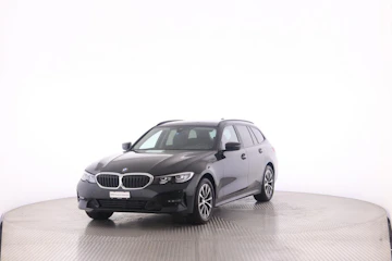 immagine del veicolo BMW 330i xDrive Touring immagine del veicolo BMW 330i xDrive Touring