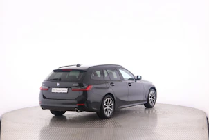 immagine del veicolo BMW 330i xDrive Touring