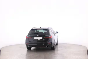 BMW 330i xDrive Touring