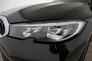 immagine del veicolo BMW 330i xDrive Touring