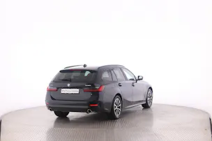 BMW 330i xDrive Touring